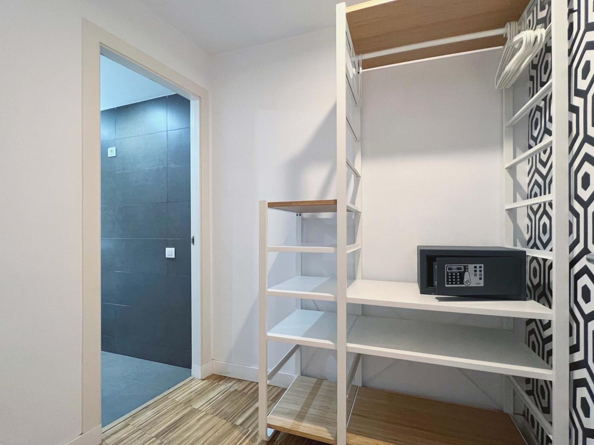 Stay U-Nique Apartments Pellaires 巴塞罗那 外观 照片